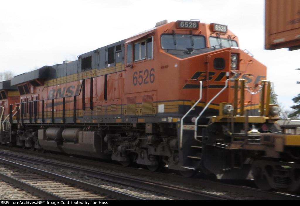 BNSF 6526